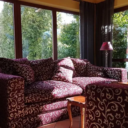 ベッド・アンド・ブレックファスト Del Arte ヴァドヴィツェ