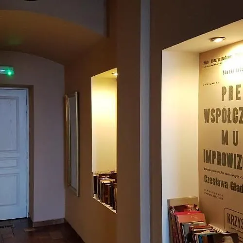 ベッド・アンド・ブレックファスト Del Arte 3*